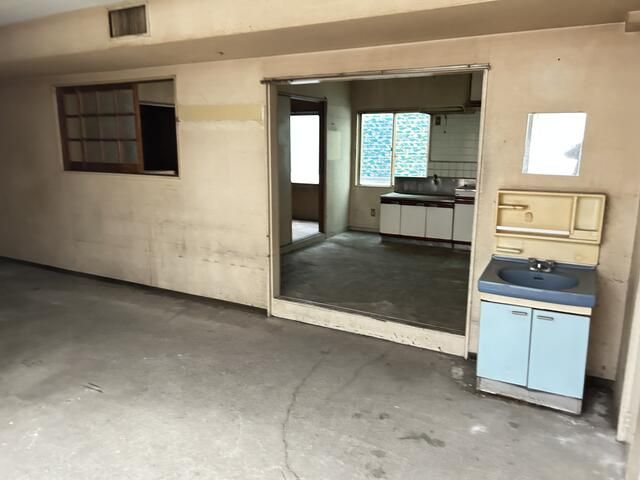 Ono Building Office Space for Rent in Higashimurayama, Tokyo - Thumbnail 3