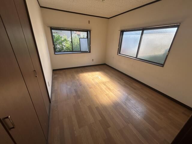 5LDK Detached House for Sale in Warabi, Saitama - Thumbnail 2