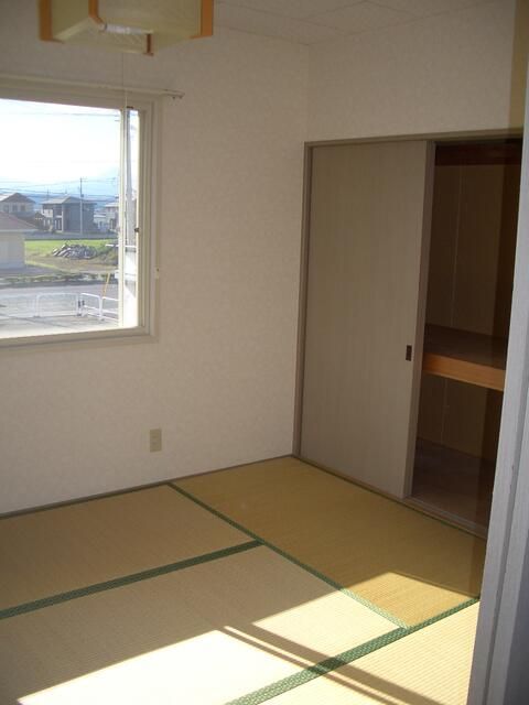 Towada City 2DK Apartment for Rent - 35.00㎡, Free Parking - Thumbnail 2
