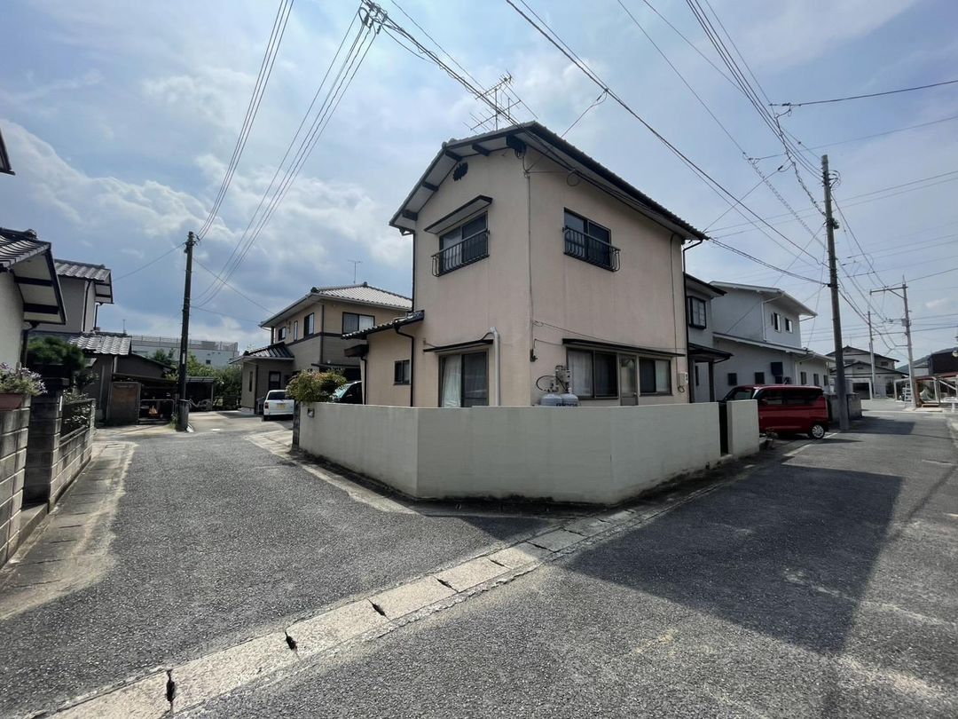 3LDK Corner-Plot House in Quiet Okayama Neighborhood | 124.89 sqm Land - Image 40