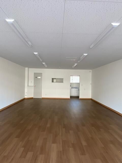 Commercial Space for Rent in Isesaki, Gunma - 54.5 sqm - Thumbnail 2