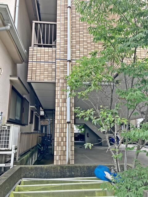 Spacious 4LDK Apartment for Rent in Yashio, Saitama - Thumbnail 4