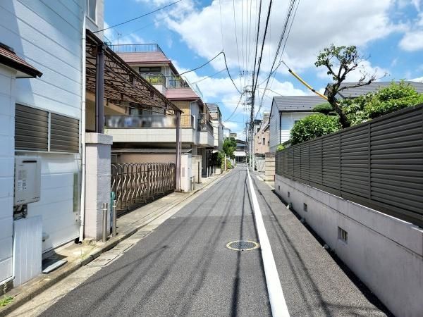 Bunkyo Tokyo Land for Sale: 152.76sqm Corner Plot Near Stations - Thumbnail 3