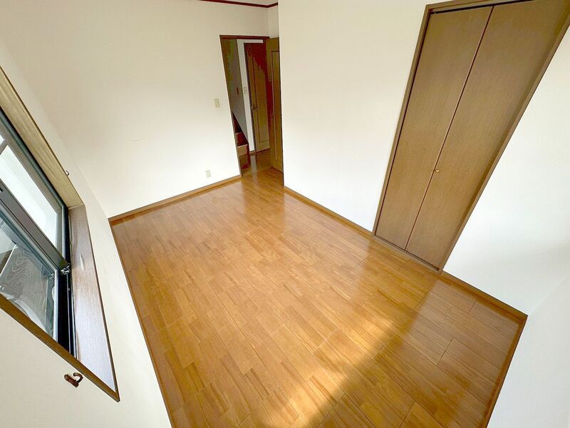 Shalom Kunitachi B Terraced House for Rent in Kunitachi, Tokyo - Thumbnail 3