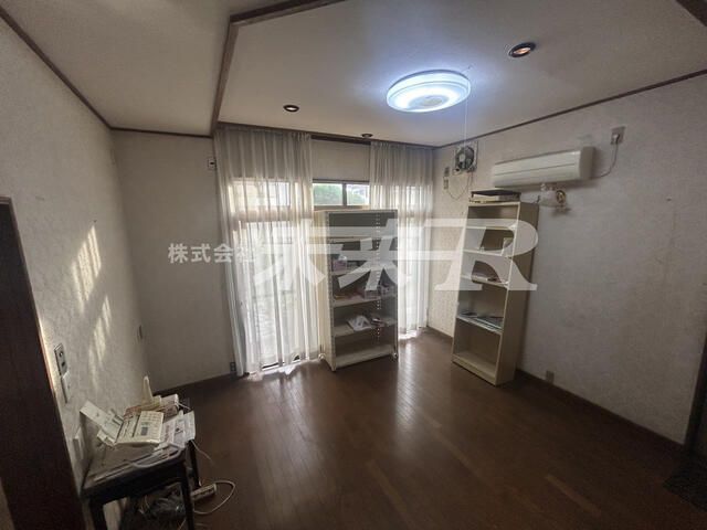 8DK Wooden House for Sale in Takasaki, Gunma with Large Garden - Image 22