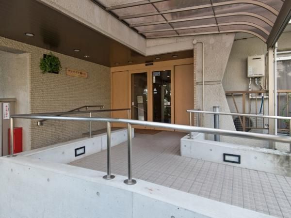 2DK Used Condominium in Aoba Ward, Yokohama - Thumbnail 4
