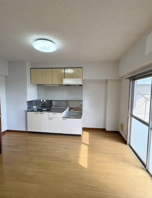 3LDK RC Apartment for Rent in Kofu, Yamanashi - Thumbnail 4