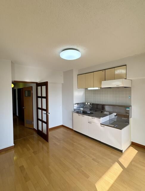 3LDK RC Apartment for Rent in Kofu, Yamanashi - Thumbnail 3