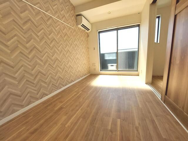 1LDK Apartment with Loft for Rent in Nagareyama, Chiba - Thumbnail 4