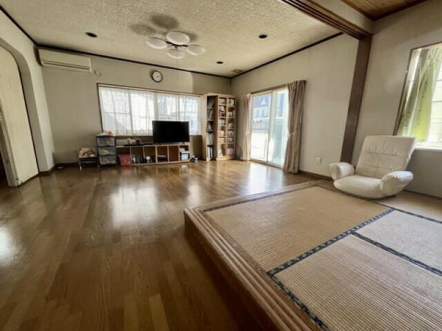 3SLDK House for Sale in Yonezawa, Yamagata - 139.48 sqm - Thumbnail 4