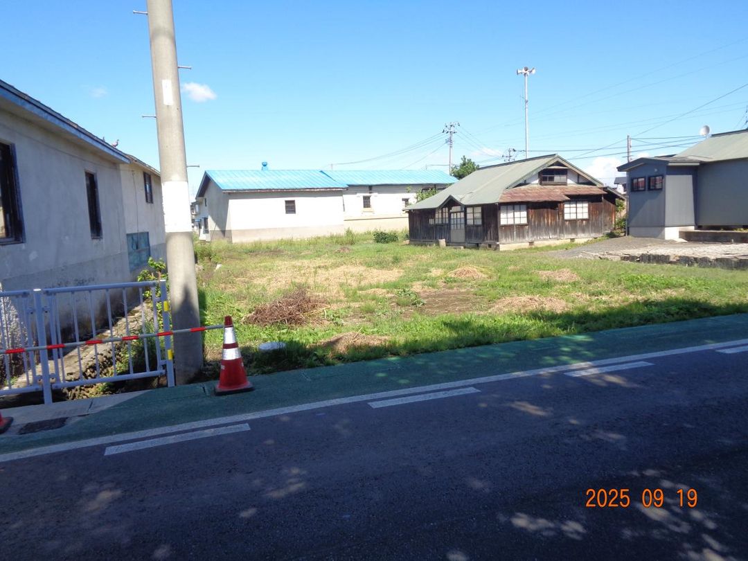423.97 sqm Residential Land for Sale in Itayanagi, Aomori - Thumbnail 3