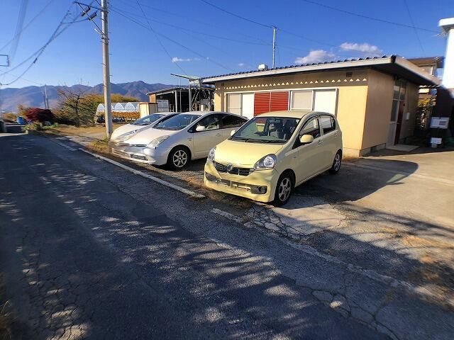 Commercial Property for Rent in Fuefuki, Yamanashi - 51.26 sqm - Thumbnail 3