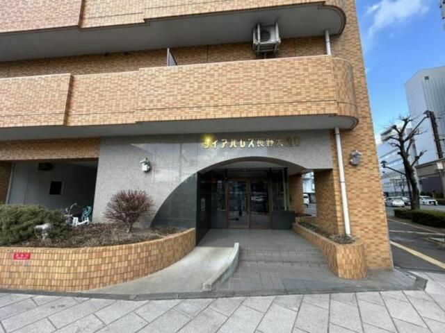 2DK Apartment for Sale Near Gondo Station, Nagano City - Thumbnail 2