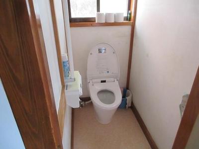 6-Bedroom House with Large Land and Free Parking in Joetsu, Niigata — Toilet, Nashidaira, Nagano