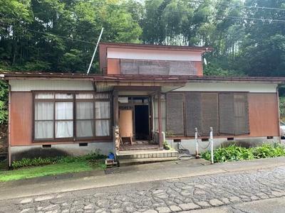 6-Bedroom House with Large Land and Free Parking in Joetsu, Niigata — House, Nashidaira, Nagano