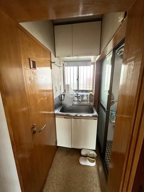 1991 3LDK Detached House for Sale in Arakawa, Tokyo - Thumbnail 4