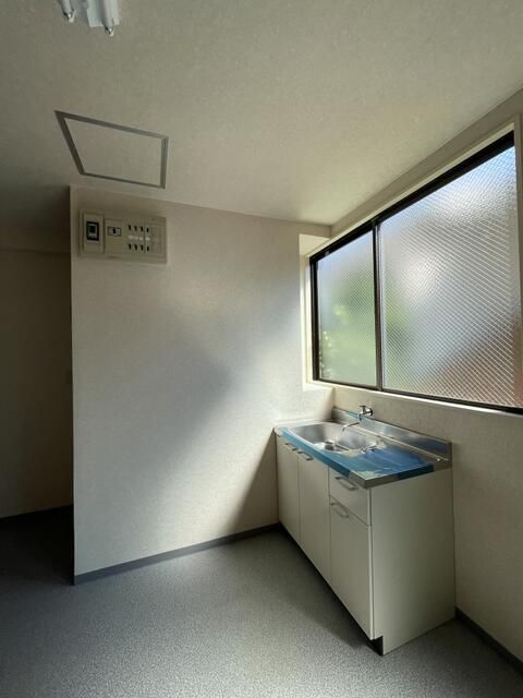 Office for Rent in Inzai City, Chiba - Thumbnail 4