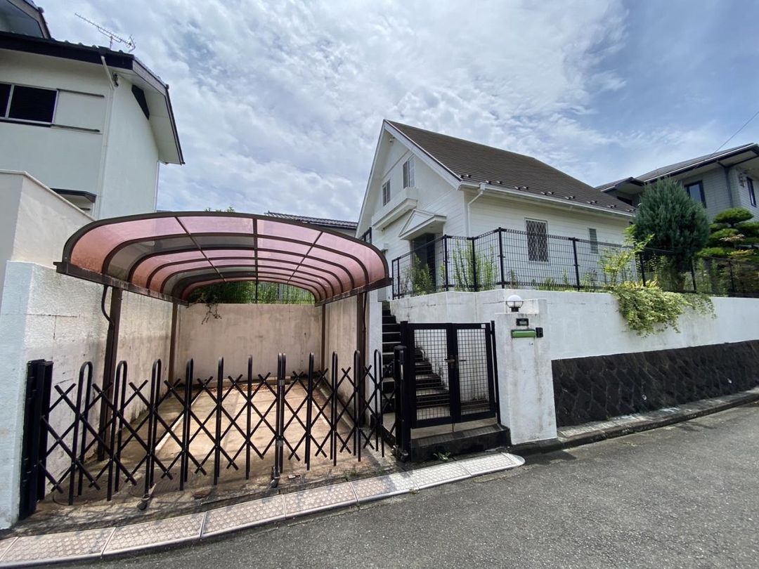 209.9 sqm Residential Land for Sale in Kōnan-ku, Yokohama - Thumbnail 2
