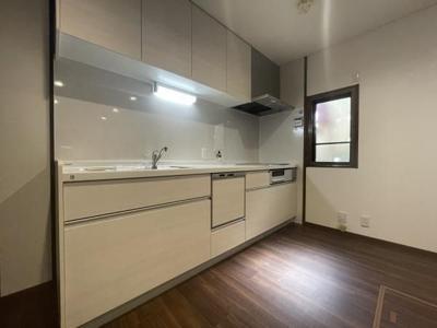 3LDK Steel-Framed House in Kyoto's Nishikyo Ward with 220sqm Land — Image 22, Nishikyo, Kyoto