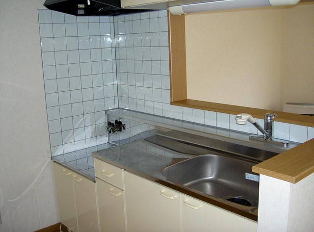 3LDK Terrace House for Rent in Obihiro, Hokkaido - Thumbnail 4