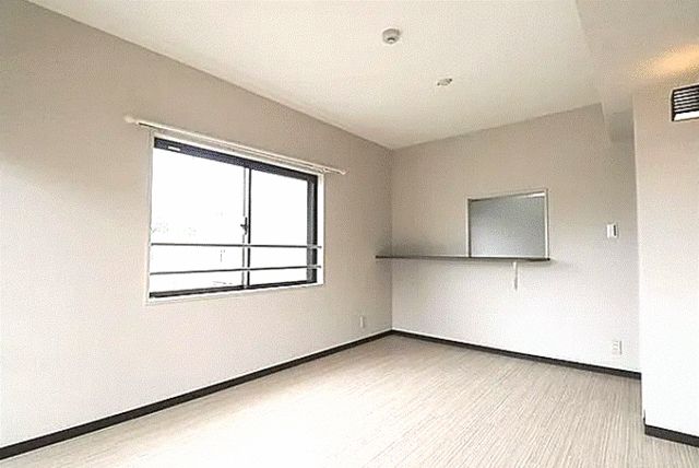 3LDK Corner Apartment for Sale in Quiet Saitama City - Thumbnail 4