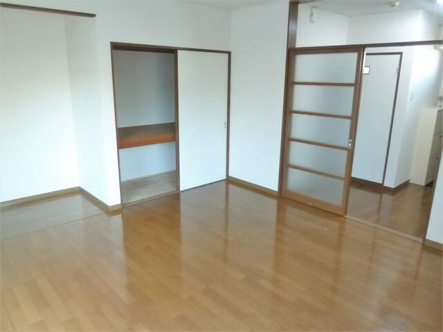 1K Apartment for Rent in Renpō, Sendai, Miyagi - Thumbnail 4