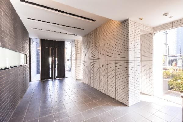 1K Apartment for Sale in Royce Square Toyocho, Koto, Tokyo - Thumbnail 3