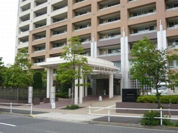 Gran Estar 2LDK Apartment for Sale in Koto, Tokyo - Thumbnail 3