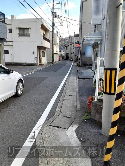 5LDK House for Sale in Tokushima City with 3 Free Parking Spaces - Thumbnail 4