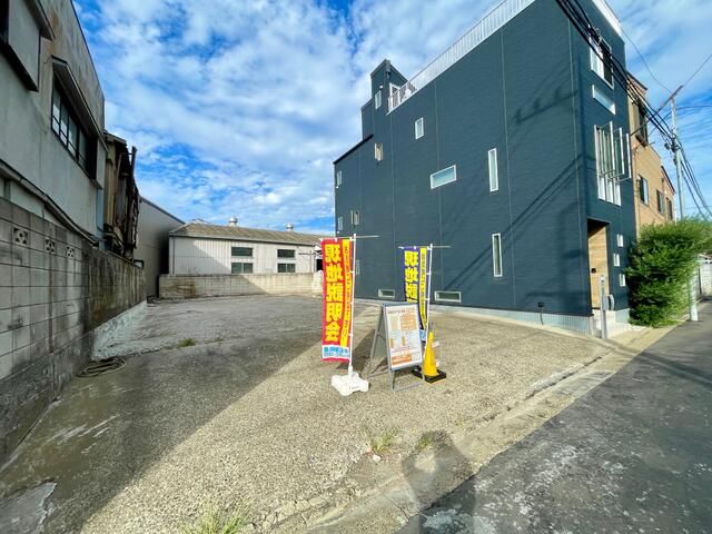 Lease Commercial Land in Sumida, Tokyo - 209.7 sqm Industrial Plot - Thumbnail 3