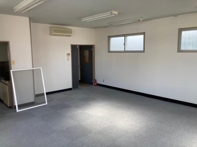 Office Space for Rent in M Building, Sendai - 39.24 sqm - Thumbnail 2