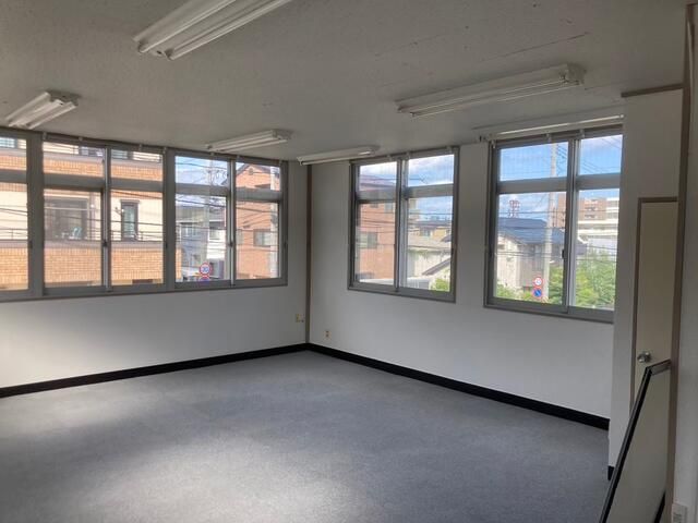 Office Space for Rent in M Building, Sendai - 39.24 sqm - Thumbnail 3