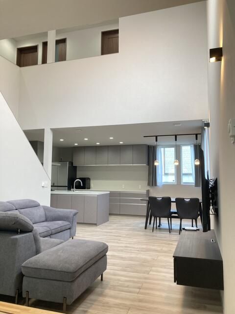 New 2024 4-Bedroom House in Quiet Sapporo Neighborhood - Thumbnail 3