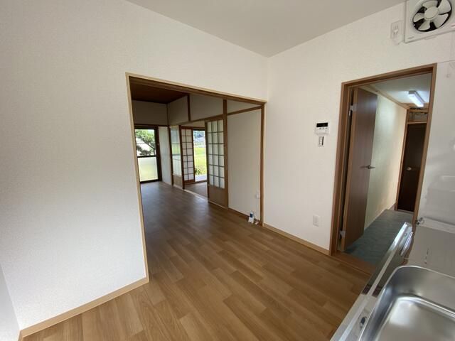 Renovated Corner Lot House in Tanba City, Hyogo | 720㎡ Land - Thumbnail 4