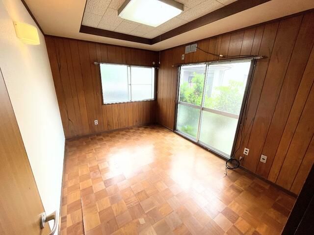 5LDK Detached House for Sale in Matsusaka, Mie Prefecture - Thumbnail 4