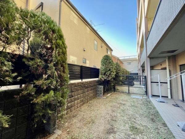 2SLDK Apartment for Sale in Kunitachi, Tokyo | 70.64 sqm - Thumbnail 2