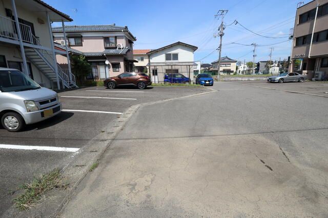 Pet-Friendly Apartment Building for Sale in Niigata's Akiha Ward - Thumbnail 4