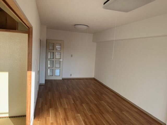 2LDK Used Apartment in Maebashi, Gunma - 61.76m² - Thumbnail 3