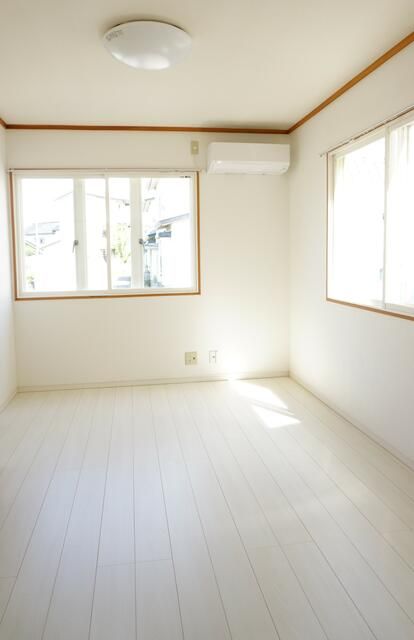 1DK Apartment for Rent in Tsuruoka, Yamagata - 33.61 sqm - Thumbnail 2