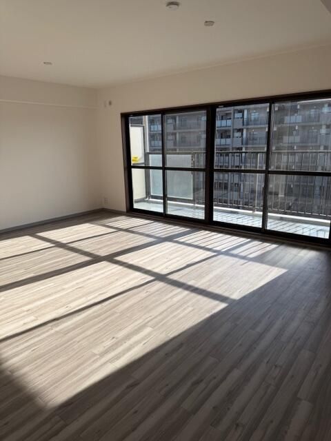 2LDK Apartment for Sale in Kasukabe, Saitama - Ito-Pia Toyoharu - Thumbnail 4