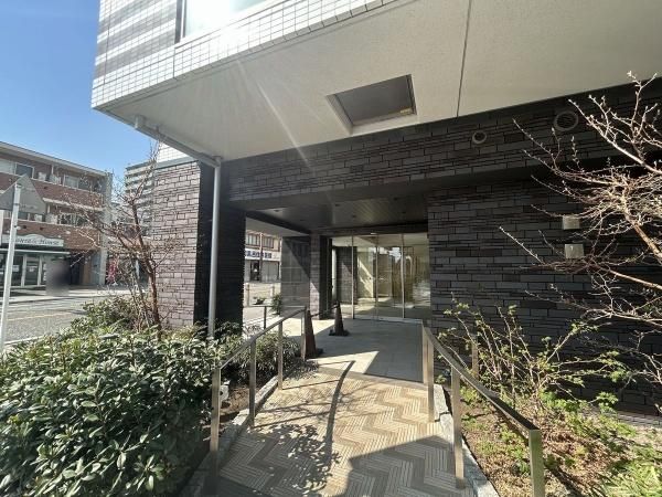 2LDK Apartment for Sale in Yamato, Kanagawa - Thumbnail 4