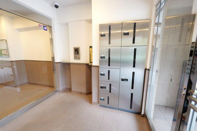 2DK Apartment for Sale near Keikyu Taura Station, Yokosuka - Thumbnail 3