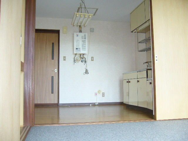 1DK Apartment for Rent in Kiyota-ku, Sapporo, Hokkaido - Thumbnail 4
