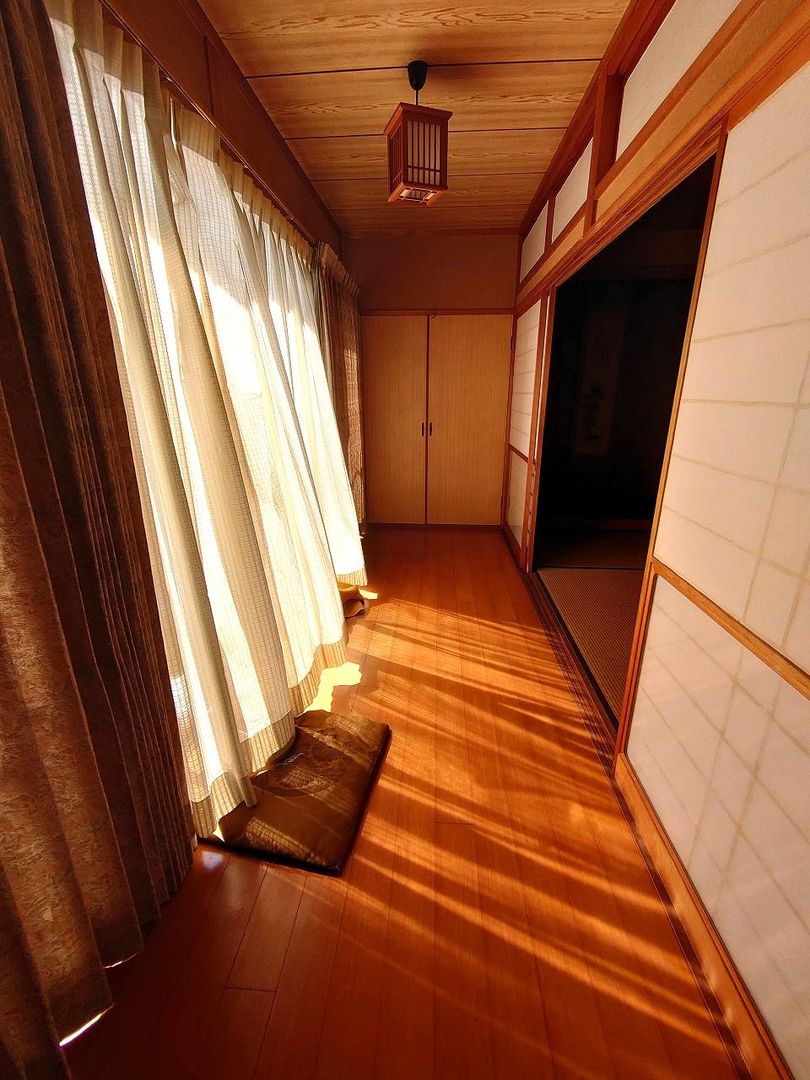 6DK House in Asakuchi City with 194.29㎡ Living Space - Thumbnail 3