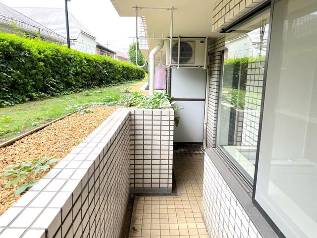 2LDK Apartment for Sale in Kamimeguro, Meguro, Tokyo - Thumbnail 4