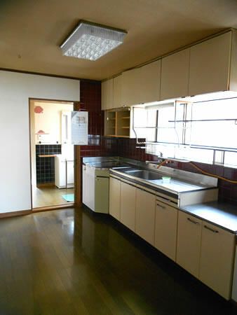 1959 5K House in Takaoka, Toyama with Garden and Parking - Thumbnail 2