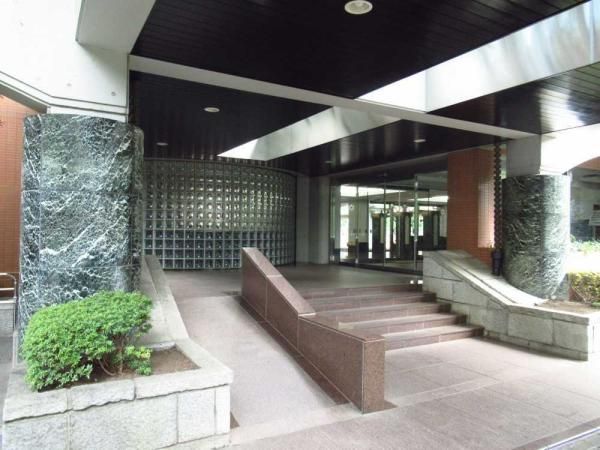 3LDK Used Apartment for Sale in Musashino City, Tokyo - Thumbnail 4
