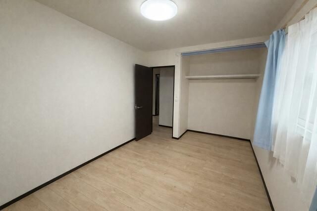 Modern 3LDK House for Sale in Quiet Akita City Neighborhood - Thumbnail 3