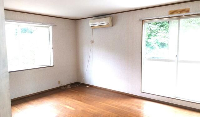 2LDK Detached House for Rent in Hayama, Kanagawa - Thumbnail 4