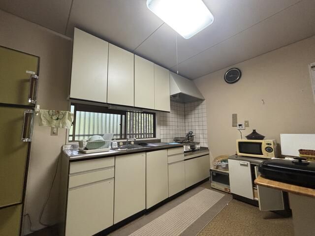 3LDK House on Large Corner Lot in Tsumagoi, Gunma - Thumbnail 4